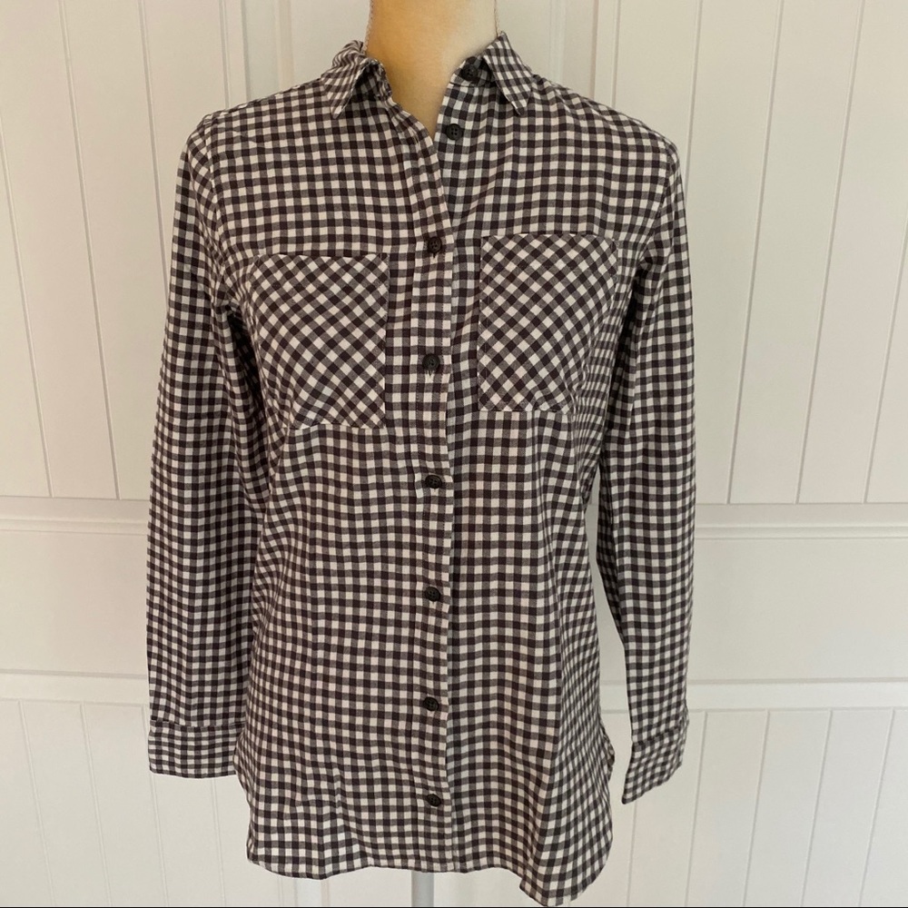 J. Crew NWOT button down top size 00